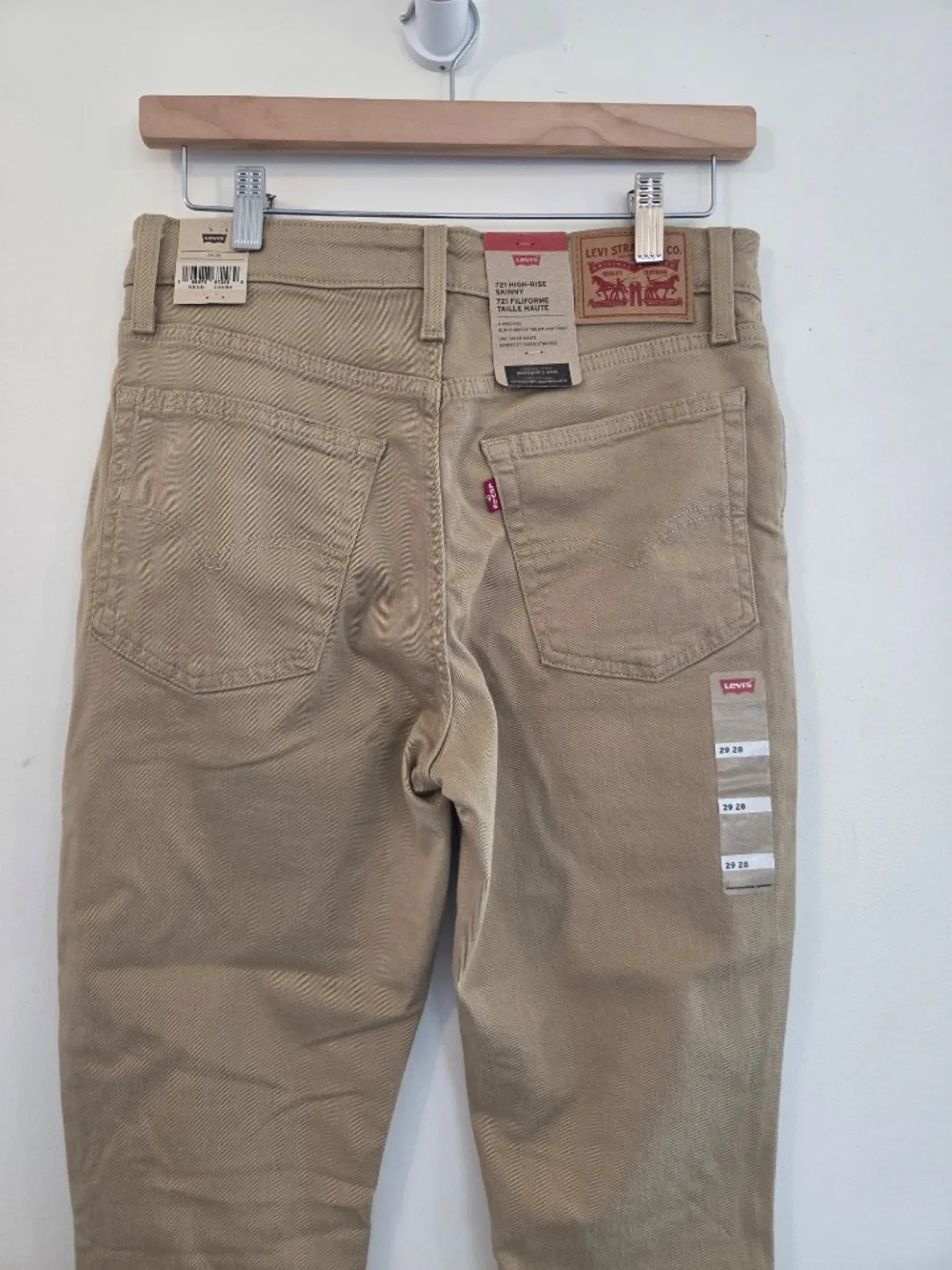 NWT Levi's beige denim/jeans/pants 29/28 women's 721 High Rise Skinny classic - Picture 6 of 9